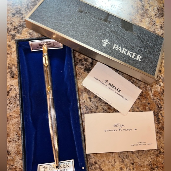 Parker Sterling Silver Ballpoint pen with Box - Picture 2 of 6